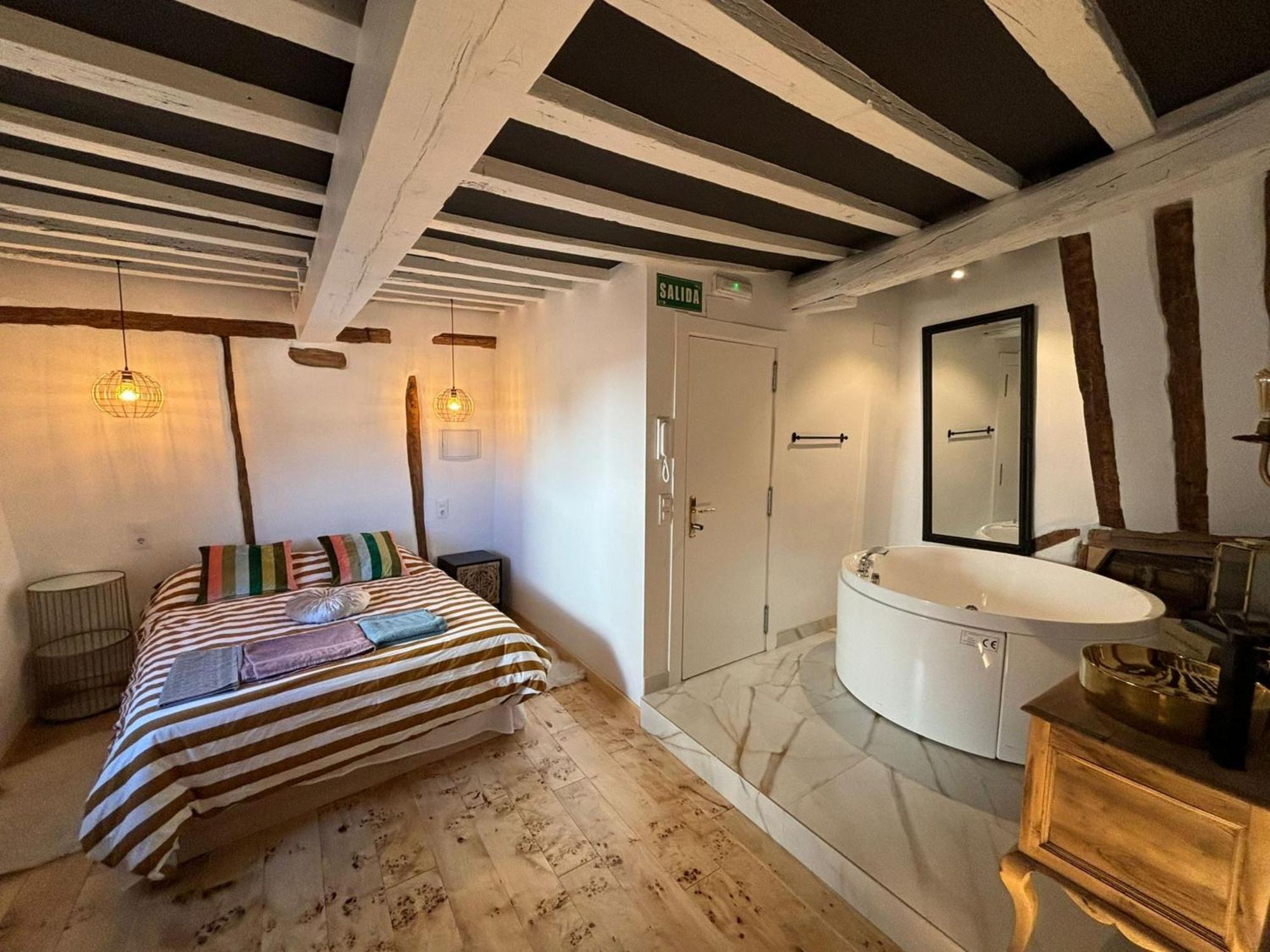 Secreto Suites By Gloove Cuenca  Ngoại thất bức ảnh